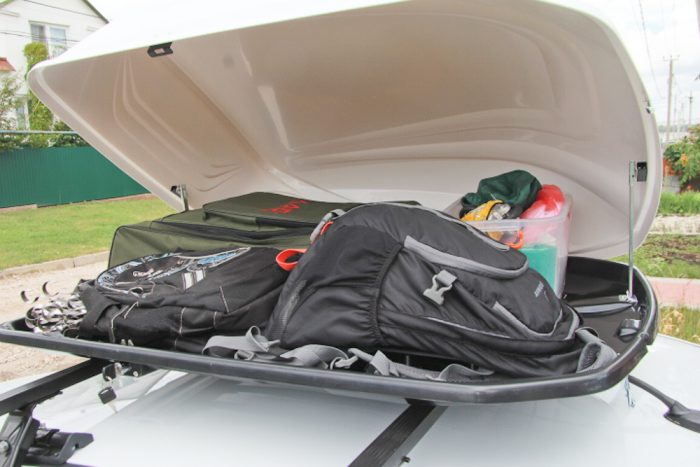 Автобокс на крышу автомобиля: увеличиваем место для багажа