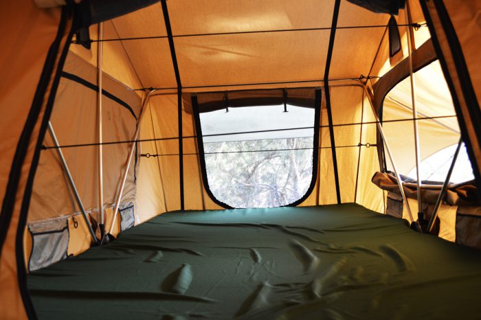 Автомобильная палатка на крыше для кемпинга