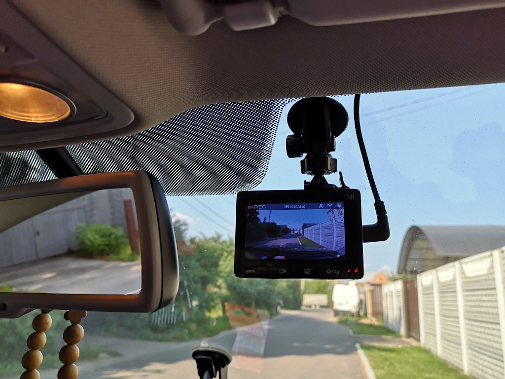 Способы подключения видеорегистратора в автомобиле