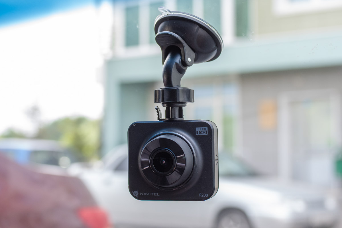 Рейтинг недорогих видеорегистраторов для автомобиля
