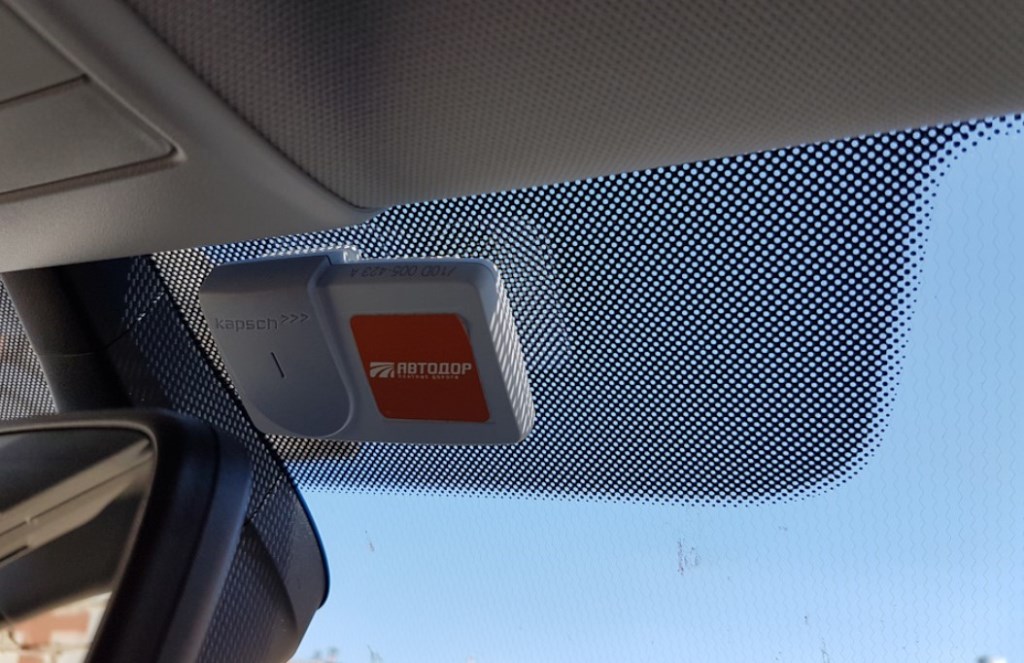 Как правильно установить и закрепить транспондер на стекло в машине